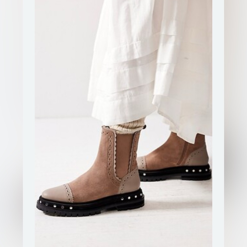 Free People Tate Boots in Oyster